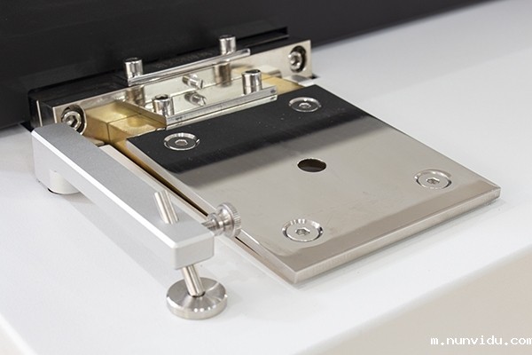 直读光谱仪的样品台