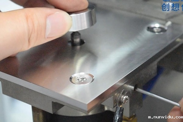 直读光谱仪的定期维护