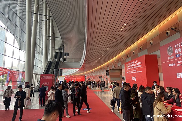 江西粉末冶金展隆重召开